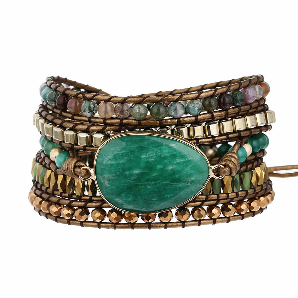 Dazzling Handmade Leather Wrap Green Agate Bracelet